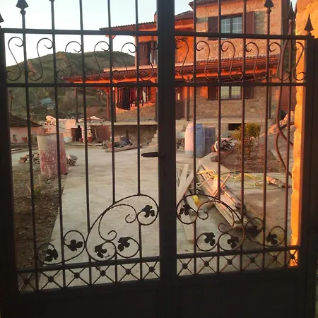 Vila Kamcishti Tepelene